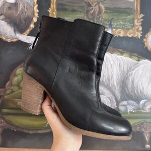 Ralph Lauren Denim and Supply Black Leather Stack Heel Bootie Size 8